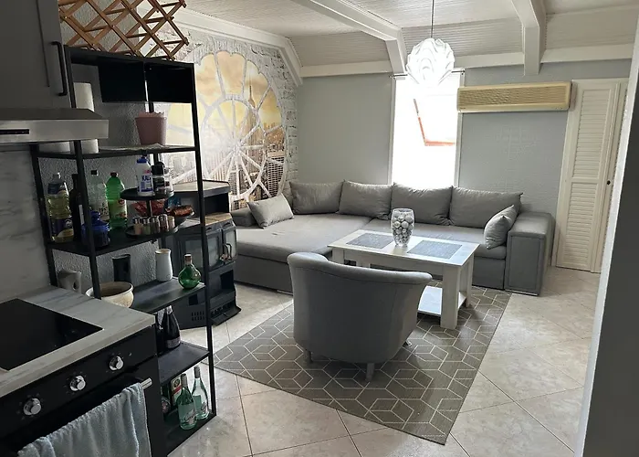 Bistro Apartment *