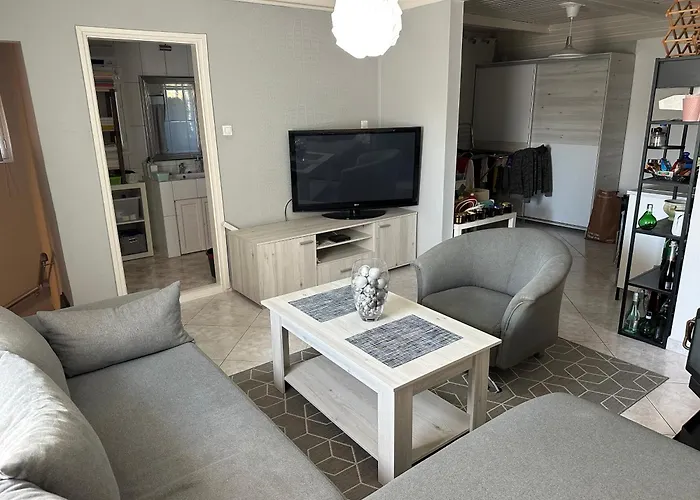 Apartment Bistro *